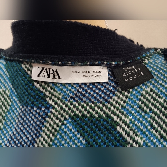 ZARA Disney Mickey Mouse Sweater - Picture 6 of 11